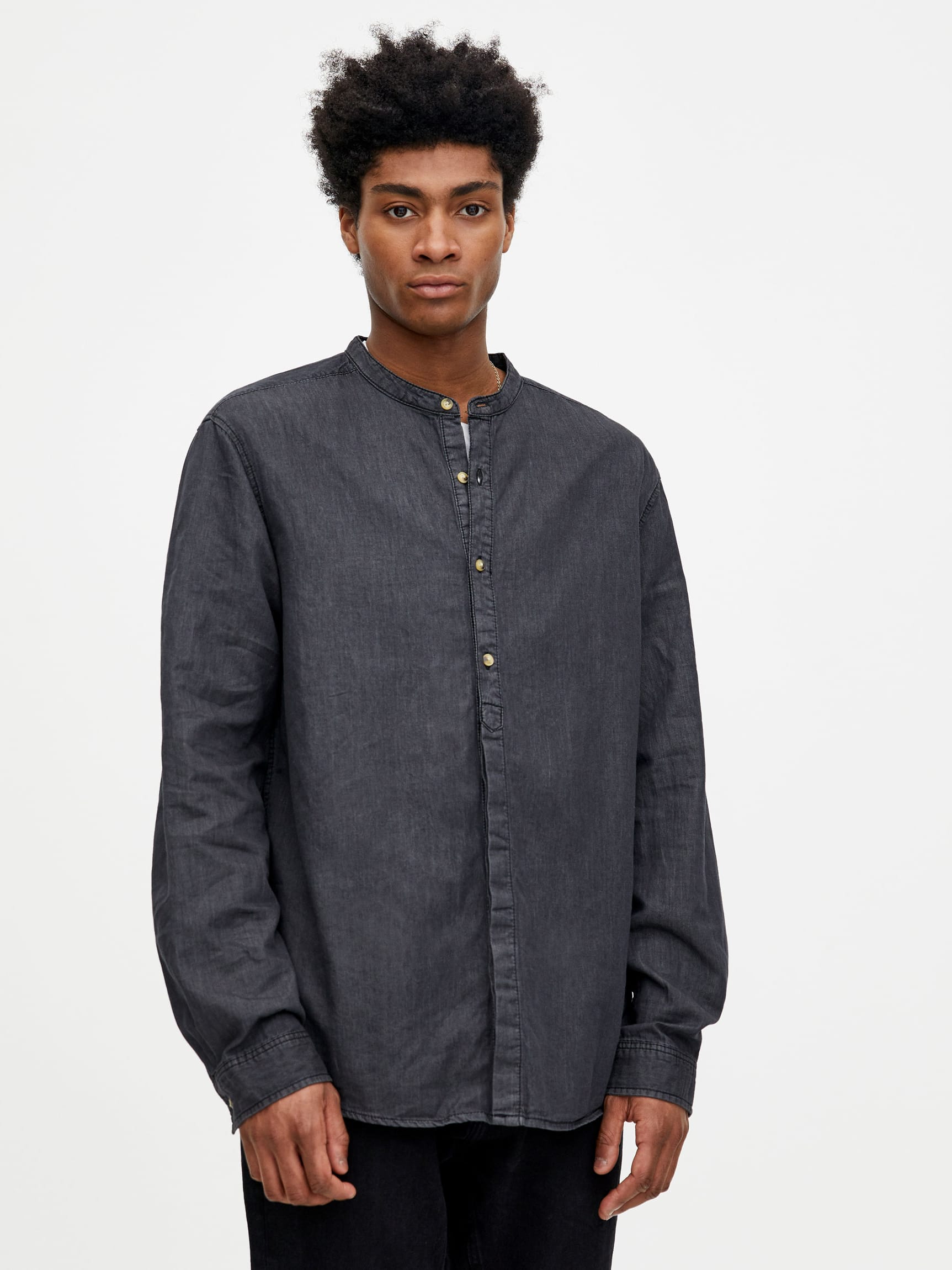 Рубашка джинсовая Pull & Bear 5470/509/800 Графит, Рубашка джинсовая Pull & Bear 5470/509/800 S Графит
Рубашка джинсовая Pull & Bear 5470/509/800 Графит, Рубашка джинсовая Pull & Bear 5470/509/800 S Графит
