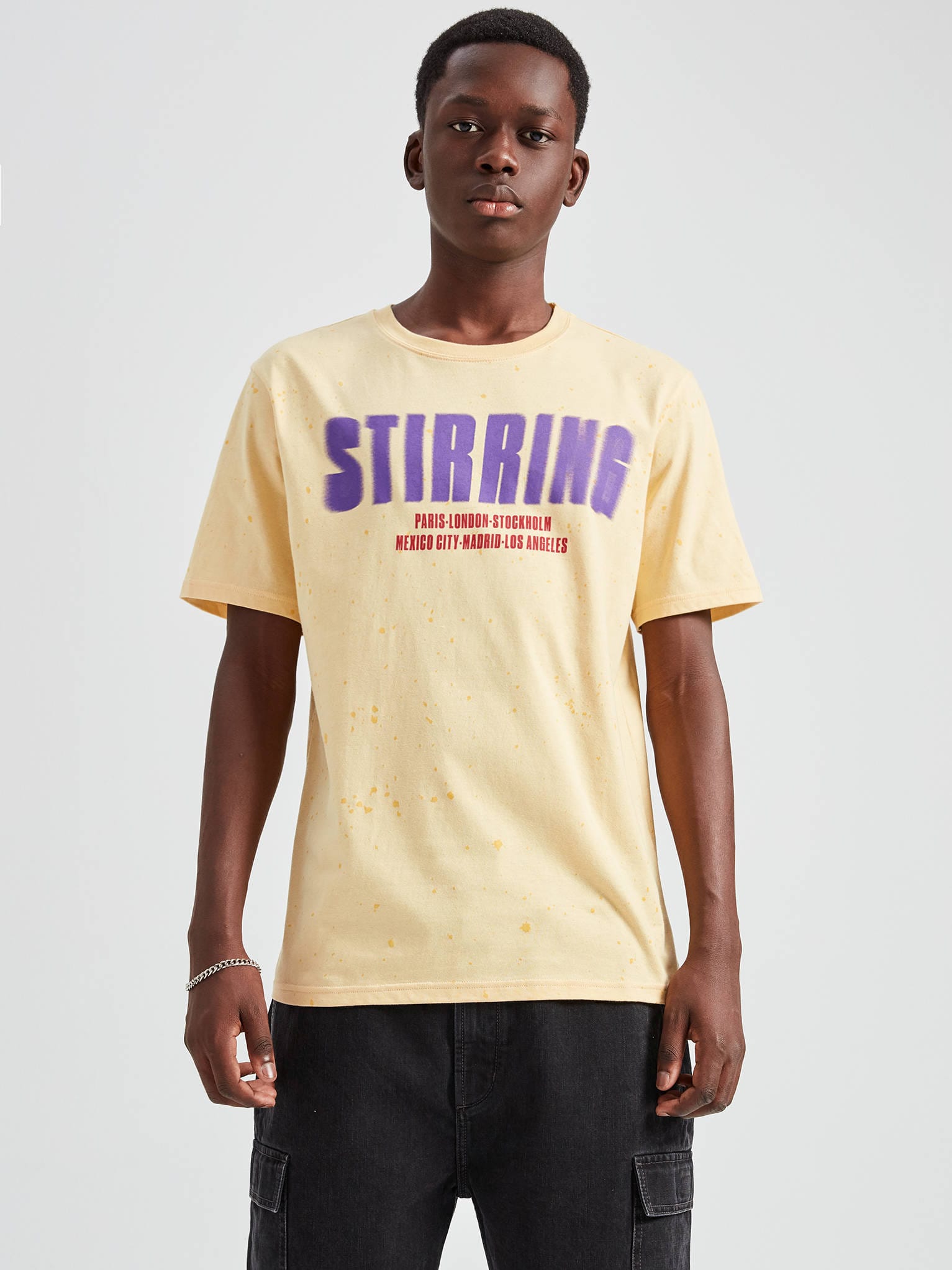 Футболка Pull & Bear 9247/516/300 Желтая, Футболка Pull & Bear 9247/516/300 S Желтая
Футболка Pull & Bear 9247/516/300 Желтая, Футболка Pull & Bear 9247/516/300 S Желтая