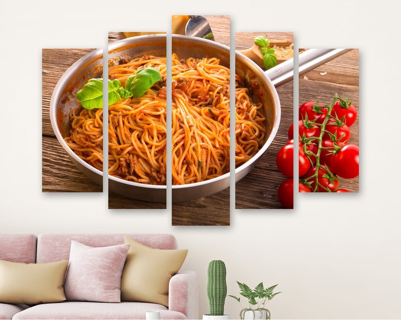 Модульная картина на холсте из пяти частей Вкусные итальянские спагетти 112x68 см
Модульная картина на холсте из пяти частей Вкусные итальянские спагетти 112x68 см