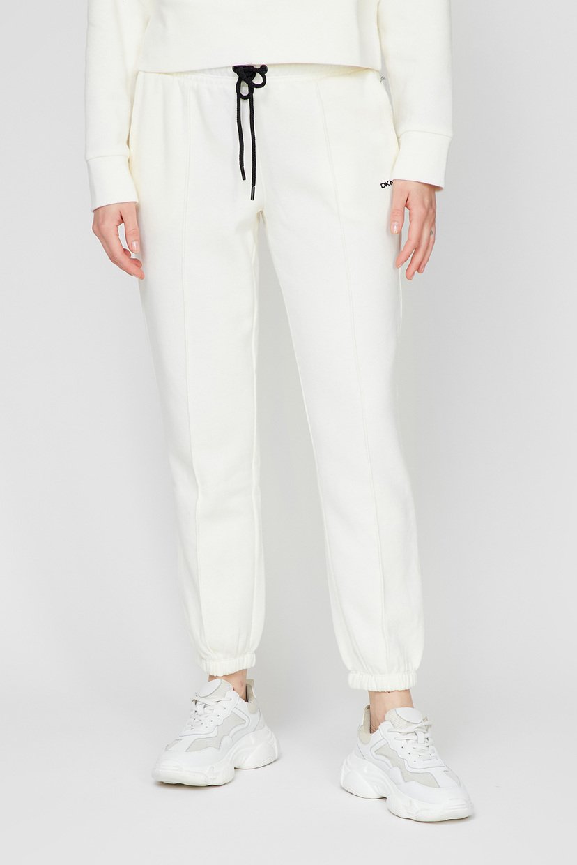 Женские белые спортивные брюки DKNY DP1P2743, Женские белые спортивные брюки DKNY M DP1P2743
Женские белые спортивные брюки DKNY DP1P2743, Женские белые спортивные брюки DKNY M DP1P2743