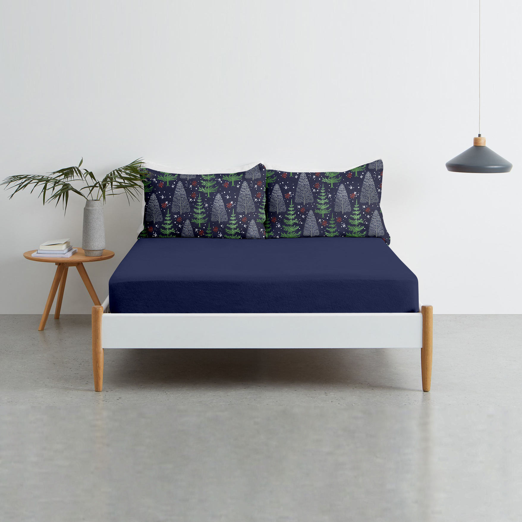 Простынь на резинке Cosas Winter Wood Night Dark Blue 140x200x20 + наволочки 50х70 2 шт
Простынь на резинке Cosas Winter Wood Night Dark Blue 140x200x20 + наволочки 50х70 2 шт