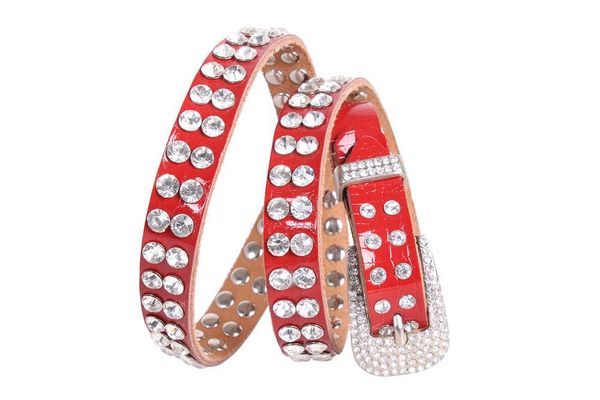 Красный женский ремень кожа со стразами D-Belts S0684 красный (100-105 см х 2.2 см)
Красный женский ремень кожа со стразами D-Belts S0684 красный (100-105 см х 2.2 см)