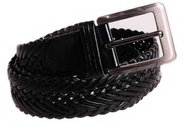 Мужская кожаная плетенка черного цвета D-Belts S0106 черный (100-105 см х 3.5 см)
Мужская кожаная плетенка черного цвета D-Belts S0106 черный (100-105 см х 3.5 см)