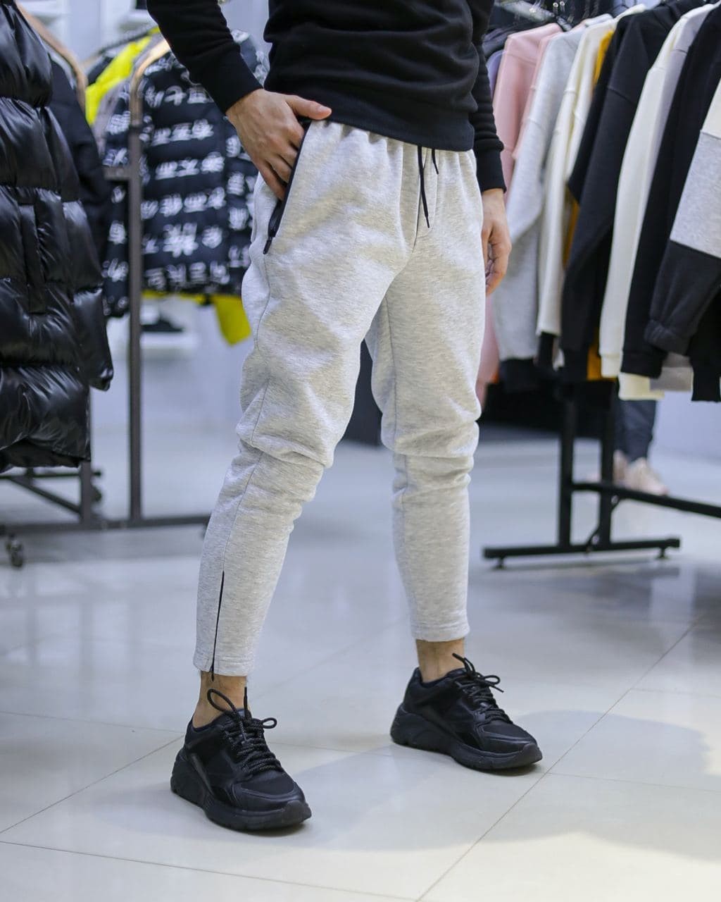 Мужские теплые спортивные штаны флис .VDLK Slim светло-серые, Мужские теплые спортивные штаны флис .VDLK Slim M светло-серые
Мужские теплые спортивные штаны флис .VDLK Slim светло-серые, Мужские теплые спортивные штаны флис .VDLK Slim M светло-серые