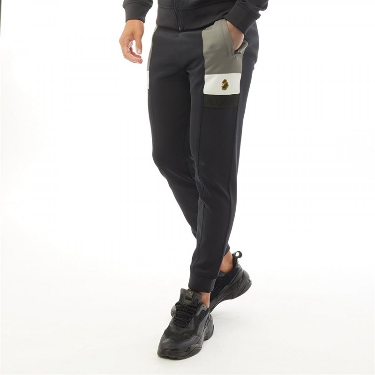 Спортивные штаны LUKE 1977 Cosmos Black Mm Black, (50, Спортивные штаны LUKE 1977 Cosmos Black Mm Black, XL (50)
Спортивные штаны LUKE 1977 Cosmos Black Mm Black, (50, Спортивные штаны LUKE 1977 Cosmos Black Mm Black, XL (50)
