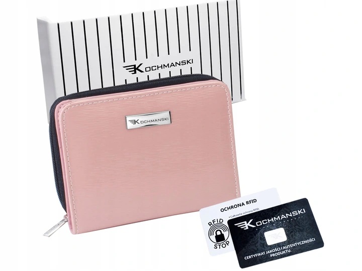 Женский кошелёк натуральная кожа Kochmanski RFID 9.8 х 11.2 х 3 см розовый с черным (RFID K-SH2-41375-4170)
Женский кошелёк натуральная кожа Kochmanski RFID 9.8 х 11.2 х 3 см розовый с черным (RFID K-SH2-41375-4170)