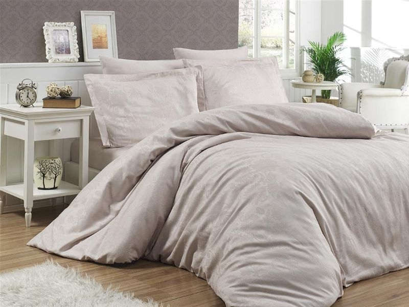 Комплект постельного белья First Choice Satin Jacquard Cotton семейный сатин-жаккард арт.2043_herra_sampanya
Комплект постельного белья First Choice Satin Jacquard Cotton семейный сатин-жаккард арт.2043_herra_sampanya