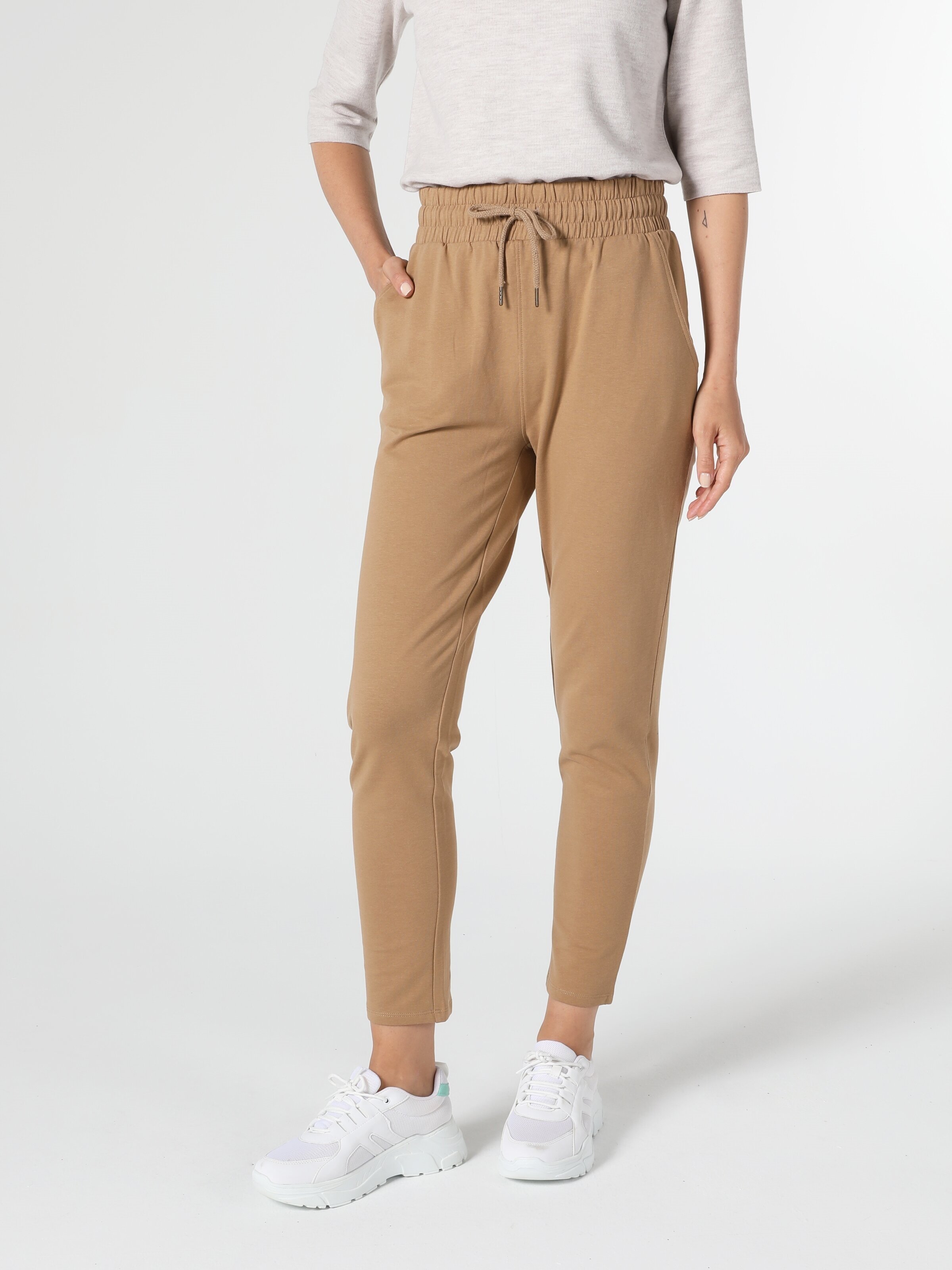 Спортивные штаны Colin' CL1055267BEI Beige, Спортивные штаны Colin's CL1055267BEI S Beige
Спортивные штаны Colin' CL1055267BEI Beige, Спортивные штаны Colin's CL1055267BEI S Beige