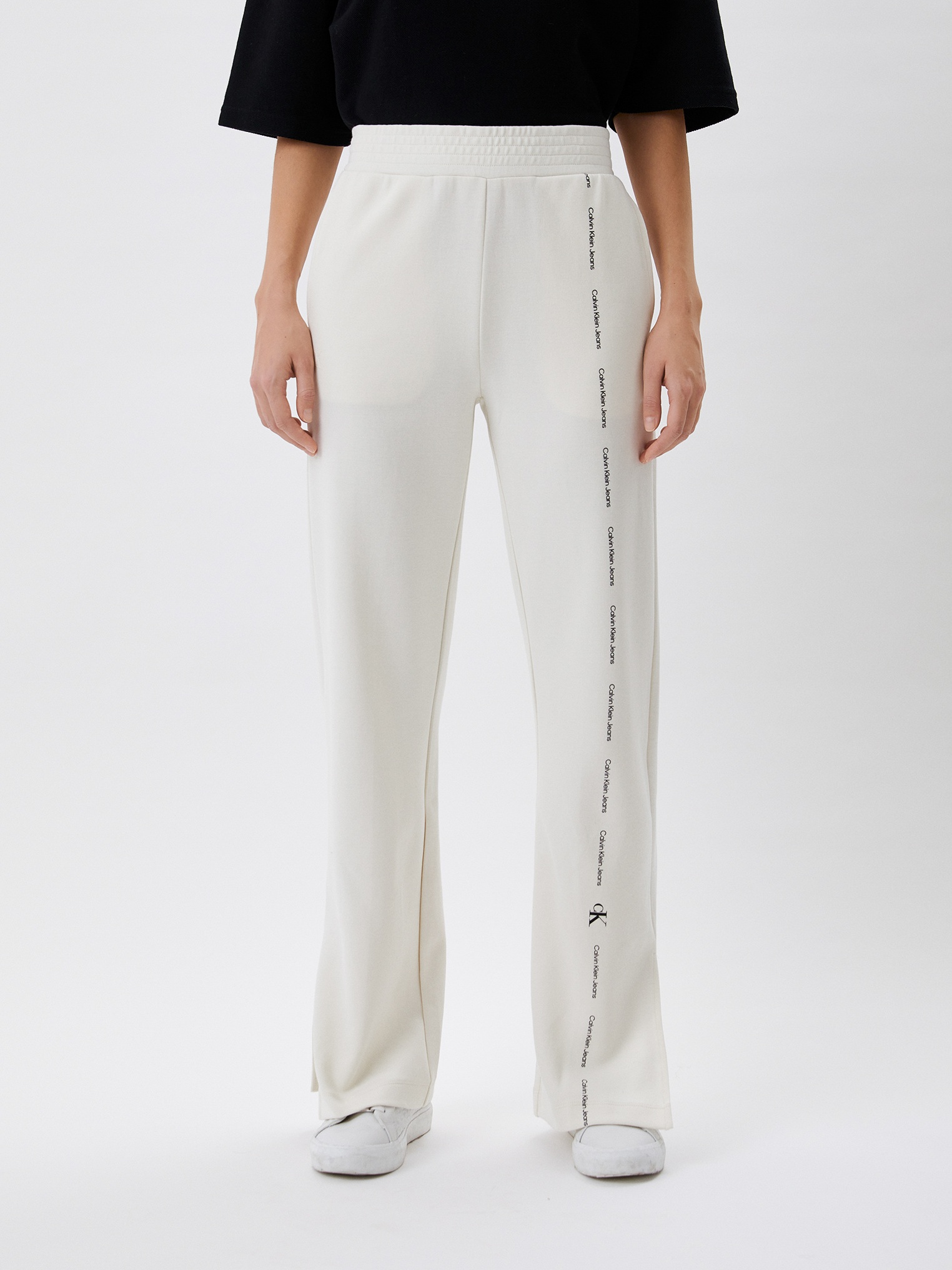 Спортивные штаны Calvin Klein Jeans Repeat Logo Jog Pant J20J217933-YAS TOFU, Спортивные штаны Calvin Klein Jeans Repeat Logo Jog Pant J20J217933-YAS S TOFU
Спортивные штаны Calvin Klein Jeans Repeat Logo Jog Pant J20J217933-YAS TOFU, Спортивные штаны Calvin Klein Jeans Repeat Logo Jog Pant J20J217933-YAS S TOFU