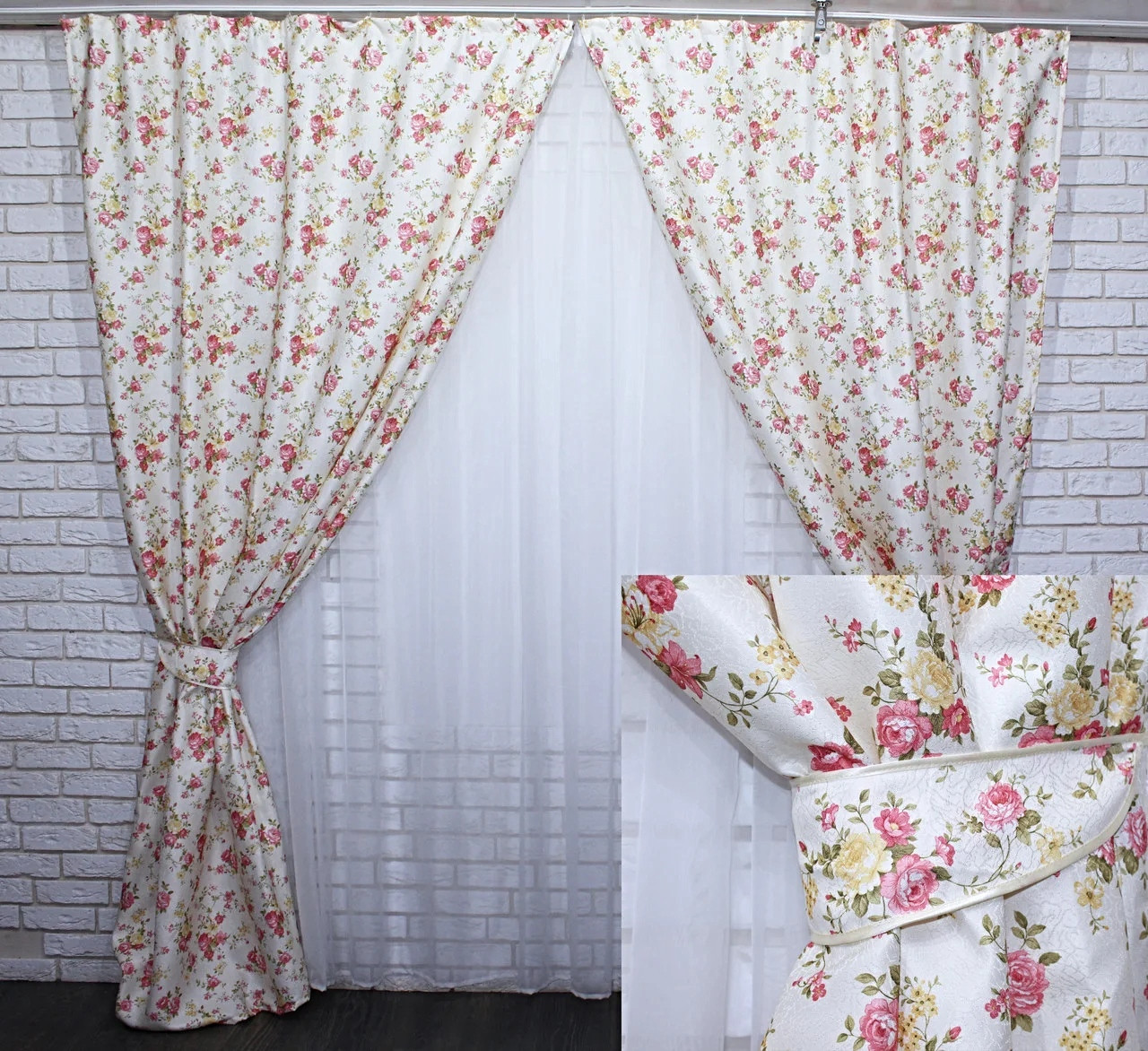 Комплект жаккардовых штор Chtextil в стилем Прованс Ширина каждой шторы по 2м Белый с цветочным принтом
Комплект жаккардовых штор Chtextil в стилем Прованс Ширина каждой шторы по 2м Белый с цветочным принтом