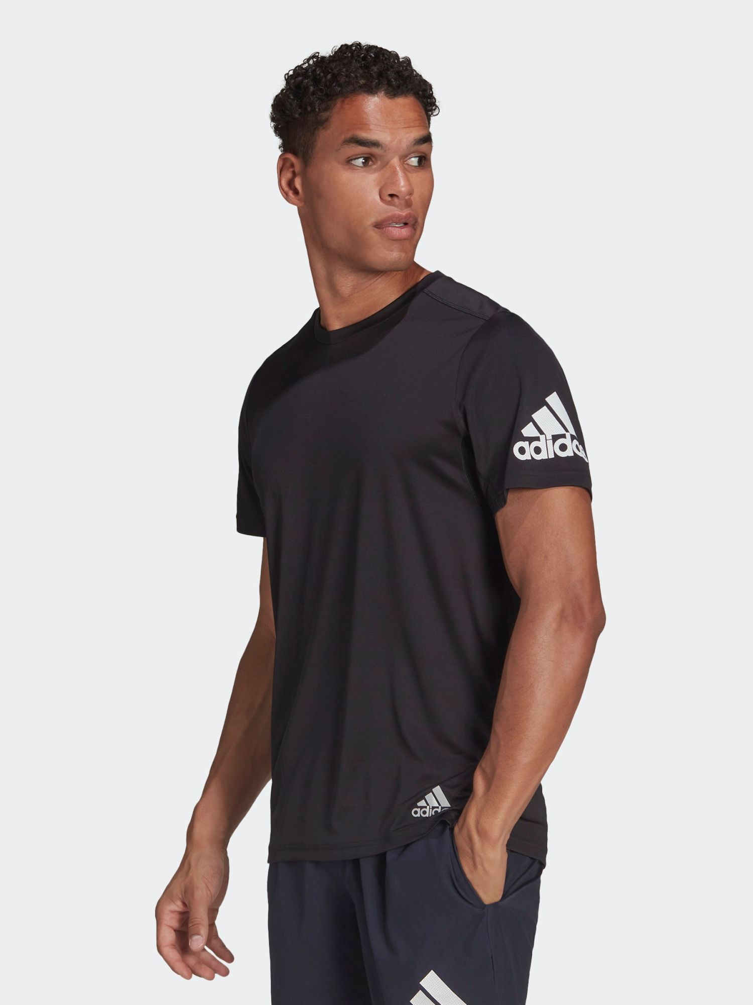 Футболка Adidas Run It Tee M HB7470 Black, Футболка Adidas Run It Tee M HB7470 S Black
Футболка Adidas Run It Tee M HB7470 Black, Футболка Adidas Run It Tee M HB7470 S Black