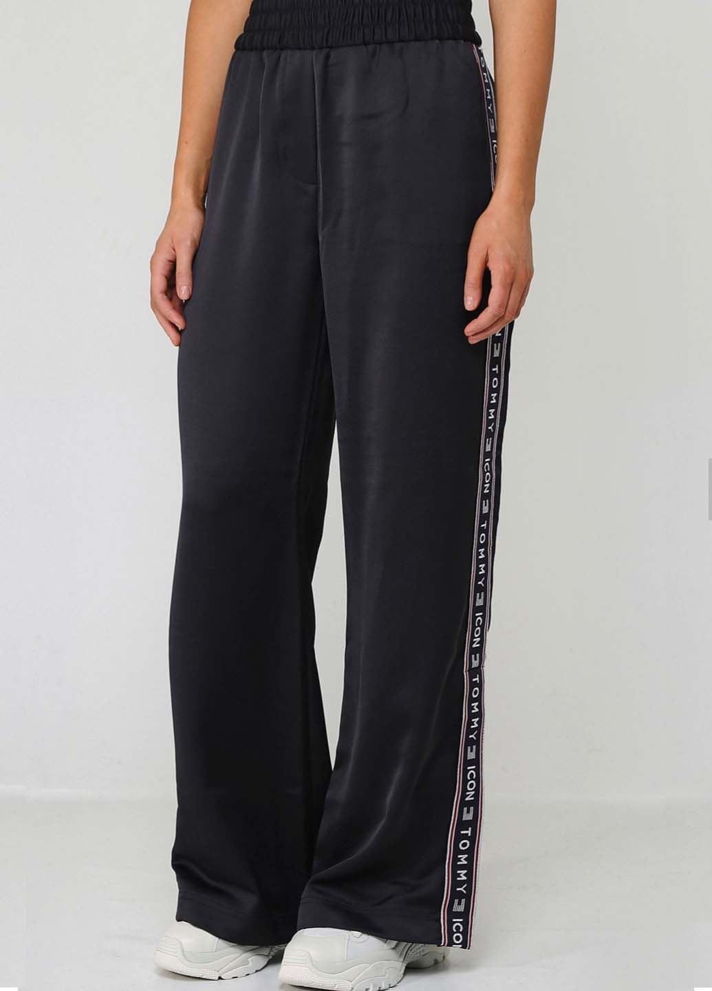 Спортивные брюки Tommy Hilfiger черный TH003117, Спортивные брюки Tommy Hilfiger M черный TH003117
Спортивные брюки Tommy Hilfiger черный TH003117, Спортивные брюки Tommy Hilfiger M черный TH003117