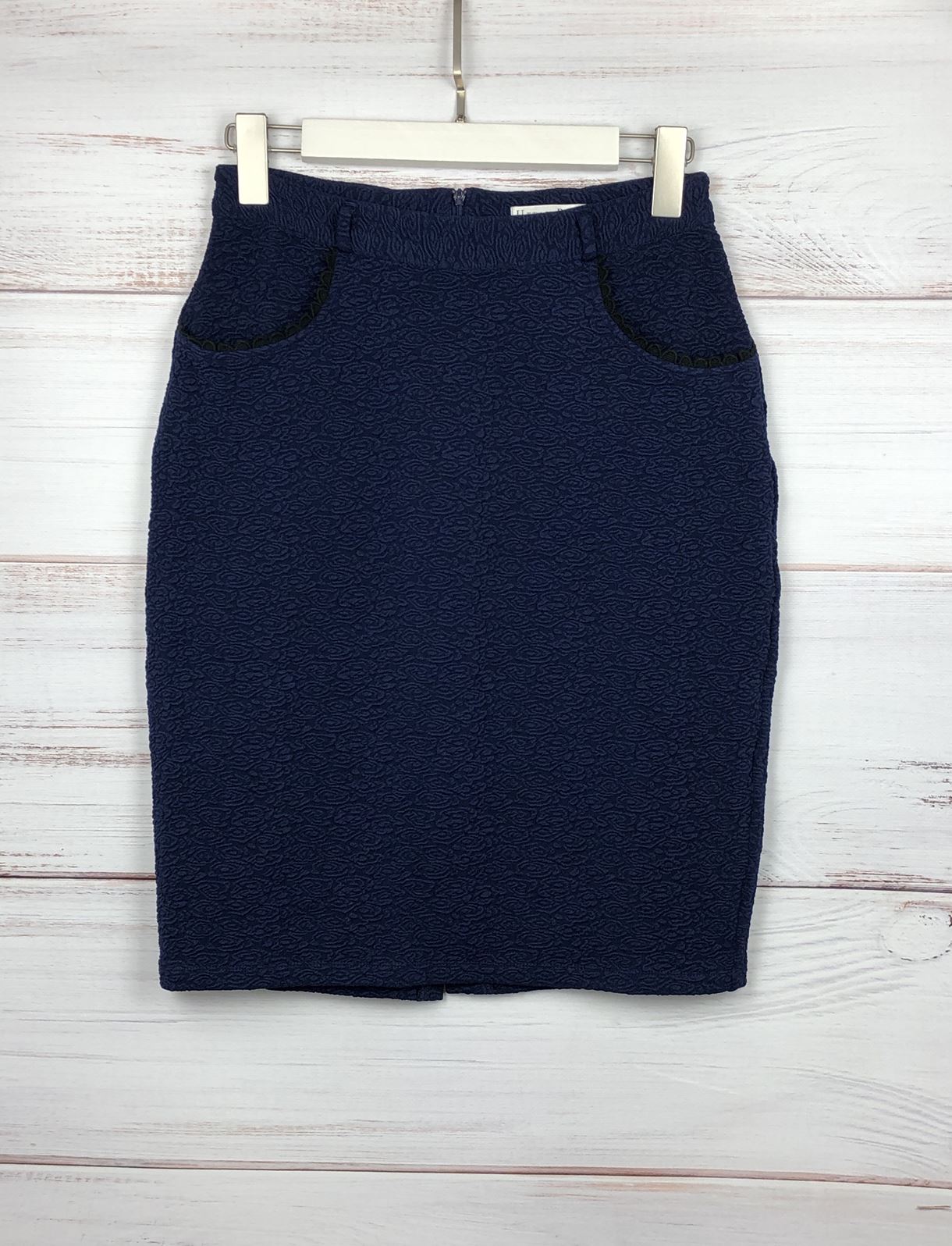 Юбка карандаш Uttam Boutique Sk002447-o, Юбка карандаш Uttam Boutique M Sk002447-o
Юбка карандаш Uttam Boutique Sk002447-o, Юбка карандаш Uttam Boutique M Sk002447-o
