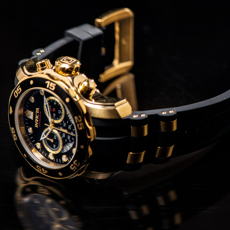 Американские мужские водонепроницаемые наручные часы Invicta Pro diver 6981на силиконовом ремешке
Американские мужские водонепроницаемые наручные часы Invicta Pro diver 6981на силиконовом ремешке