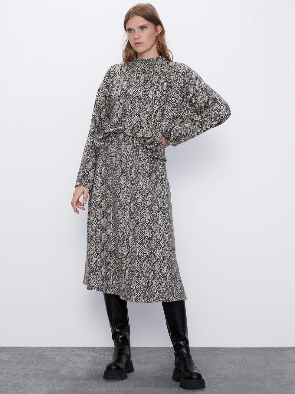 Юбка Zara 5644-317-038 Серая с бежевым узор, Юбка Zara 5644-317-038 L Серая с бежевым узор
Юбка Zara 5644-317-038 Серая с бежевым узор, Юбка Zara 5644-317-038 L Серая с бежевым узор