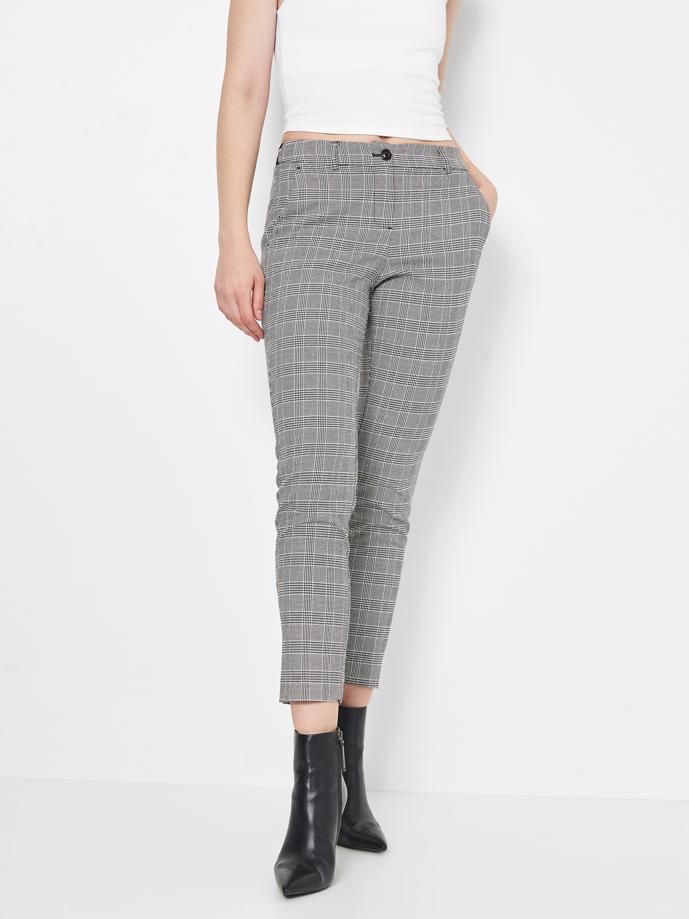Брюки Tom Tailor 1013965.ХХ.70 Разноцветные, Брюки Tom Tailor 1013965.ХХ.70 34 Разноцветные
Брюки Tom Tailor 1013965.ХХ.70 Разноцветные, Брюки Tom Tailor 1013965.ХХ.70 34 Разноцветные