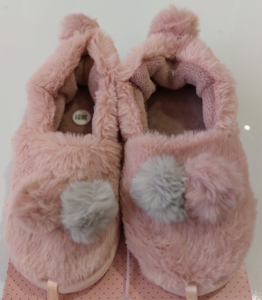 Капці домашні дитячі HS-LUX ЧЕШКИ хутряні з декором TWINS 6322 26-27 пудра (4963753)
Капці домашні дитячі HS-LUX ЧЕШКИ хутряні з декором TWINS 6322 26-27 пудра (4963753)