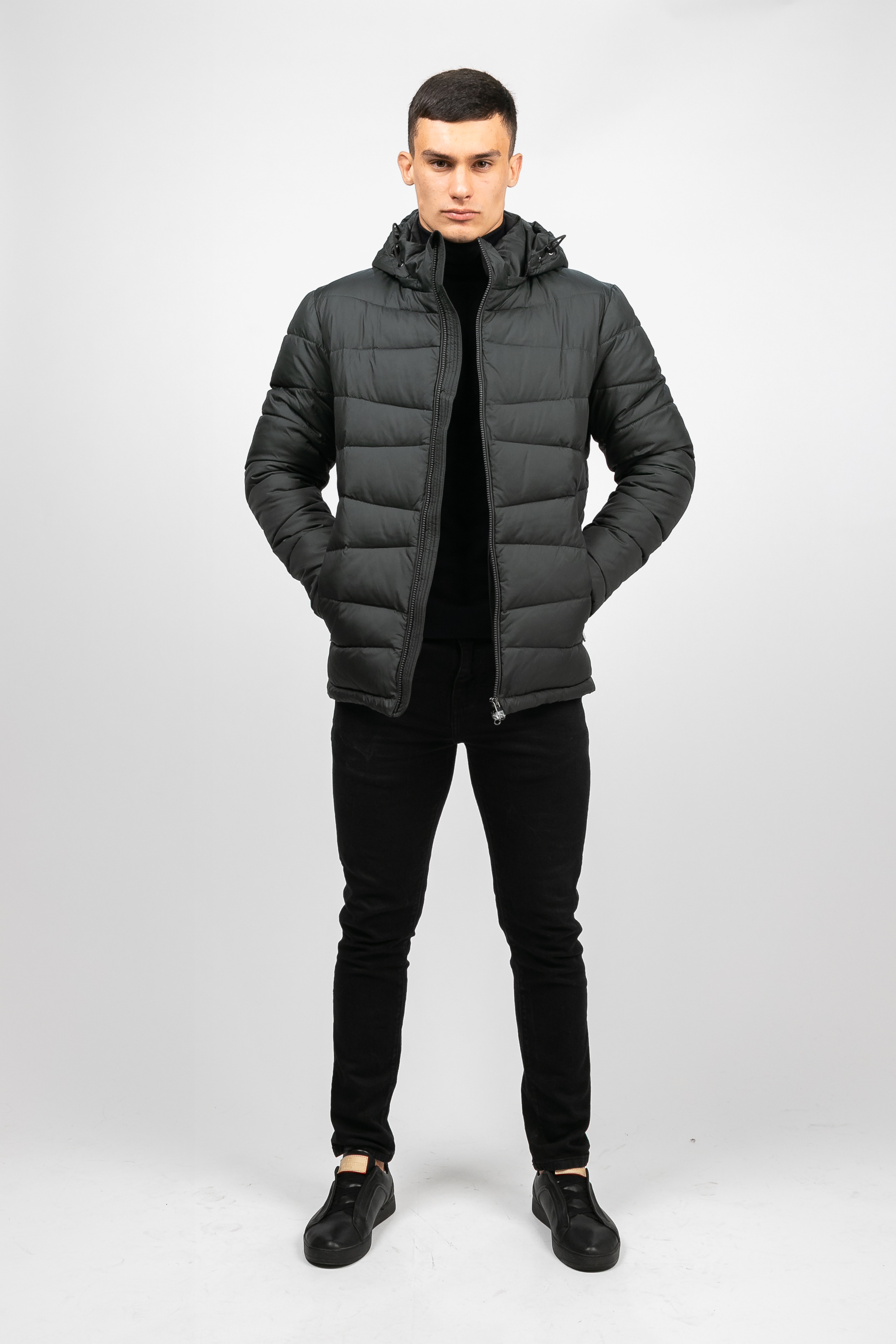 Пуховик PARKA+ 01388 с капюшоном Чорний, Пуховик PARKA+ 01388 с капюшоном Чорний 54
Пуховик PARKA+ 01388 с капюшоном Чорний, Пуховик PARKA+ 01388 с капюшоном Чорний 54