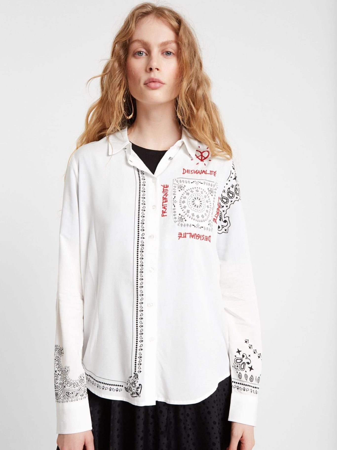 Рубашка Desigual 19WWCW09-1000 Белая с принтом, Рубашка Desigual 19WWCW09-1000 M Белая с принтом
Рубашка Desigual 19WWCW09-1000 Белая с принтом, Рубашка Desigual 19WWCW09-1000 M Белая с принтом