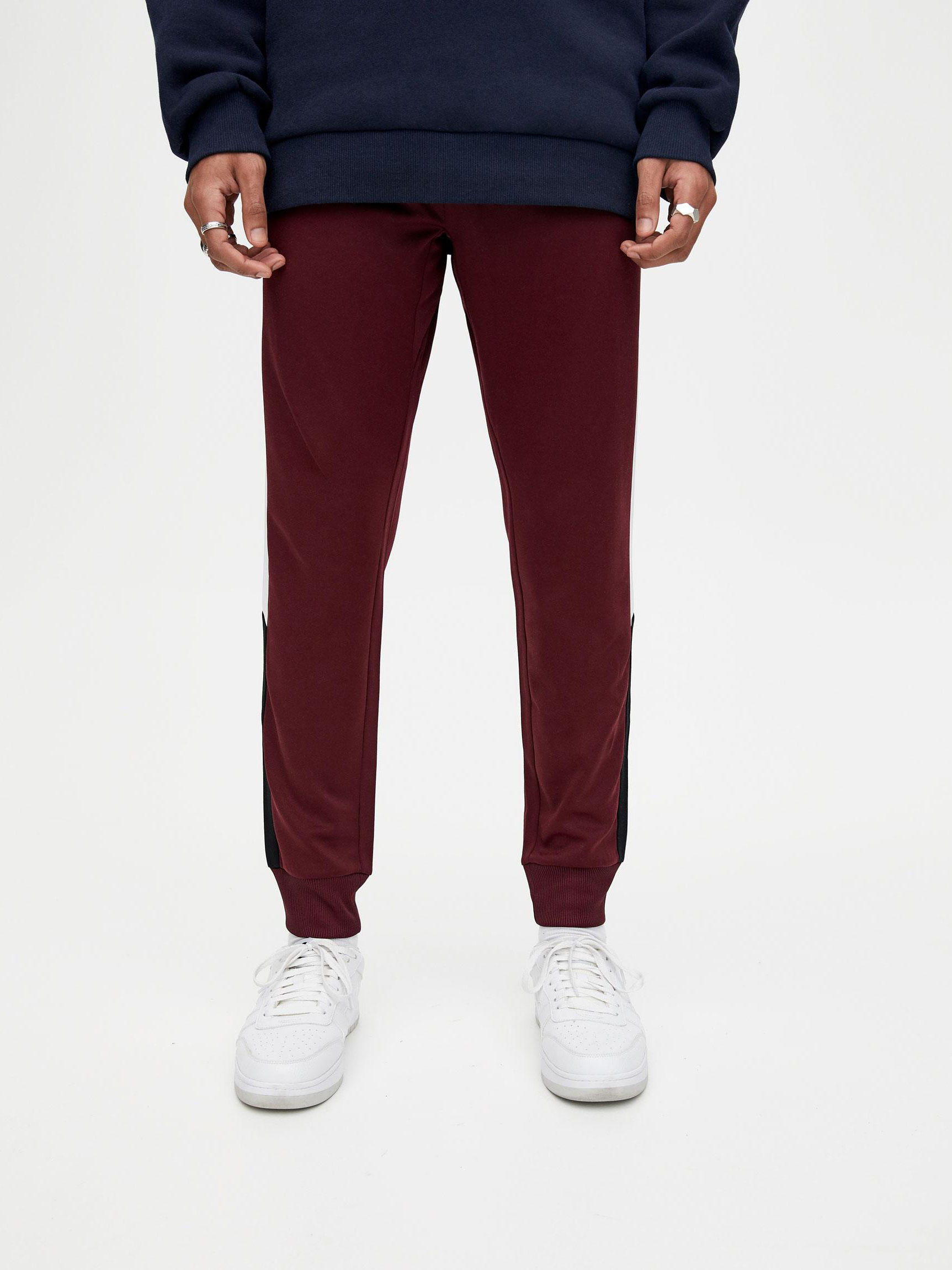 Спортивные штаны Pull & Bear XAZ304462VXMV Сливовые, Спортивные штаны Pull & Bear XAZ304462VXMV M Сливовые
Спортивные штаны Pull & Bear XAZ304462VXMV Сливовые, Спортивные штаны Pull & Bear XAZ304462VXMV M Сливовые