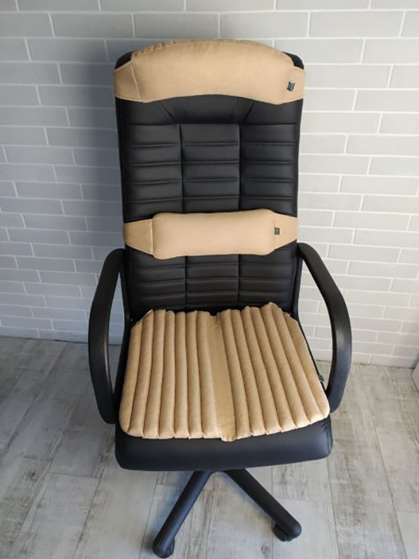 Комплект ортопедическая накидка Ekkoseat для кресла шефа с подушками под поясницу и шею Бежевый (ekko_4_f5_Б)
Комплект ортопедическая накидка Ekkoseat для кресла шефа с подушками под поясницу и шею Бежевый (ekko_4_f5_Б)