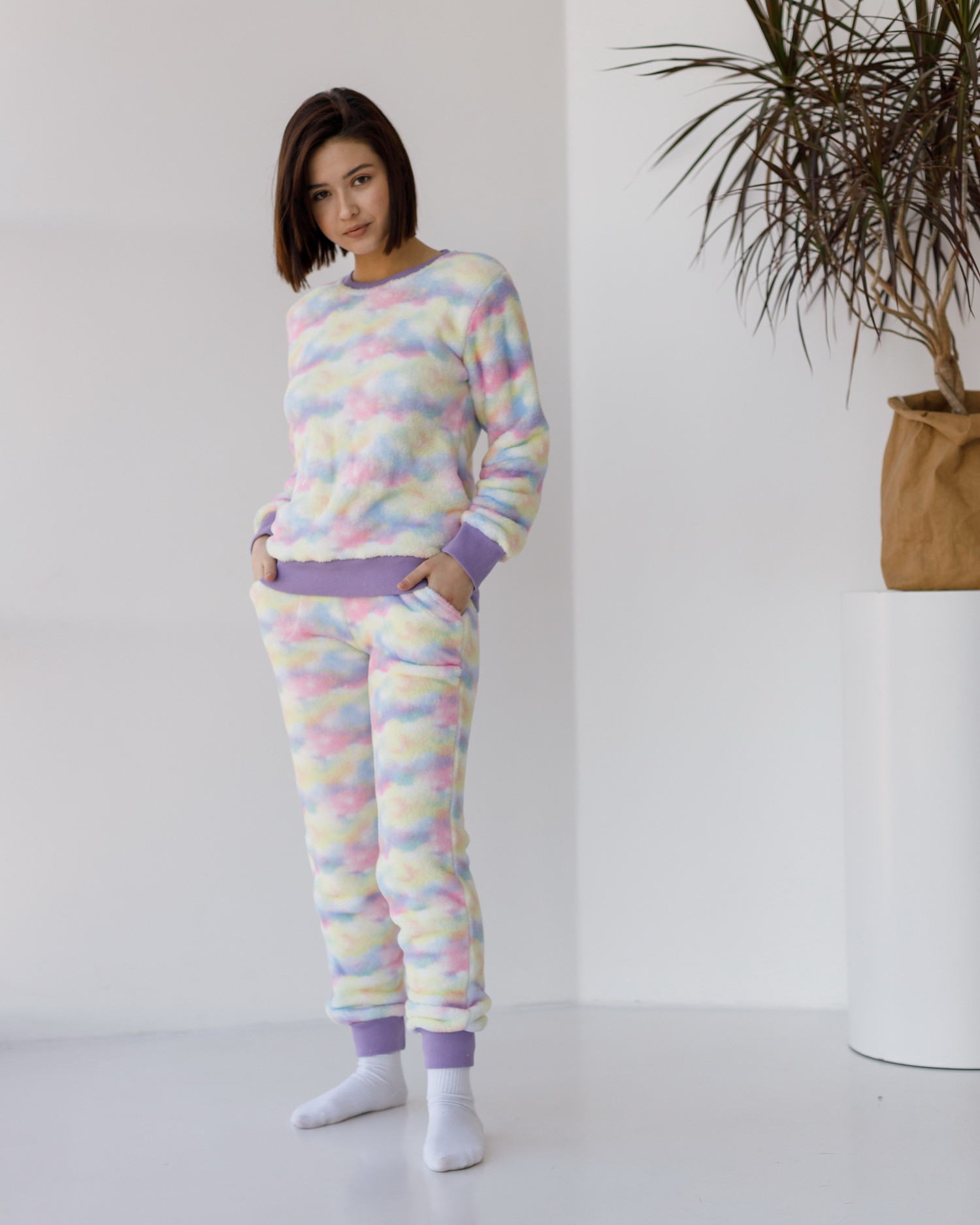 Fashions • Женскии велюровыи костюм для дома UNICORN COLOR Fashions лиловый (94095-ни, Fashions • Женскии велюровыи костюм для дома UNICORN COLOR Fashions L лиловый (94095-ни)
Fashions • Женскии велюровыи костюм для дома UNICORN COLOR Fashions лиловый (94095-ни, Fashions • Женскии велюровыи костюм для дома UNICORN COLOR Fashions L лиловый (94095-ни)