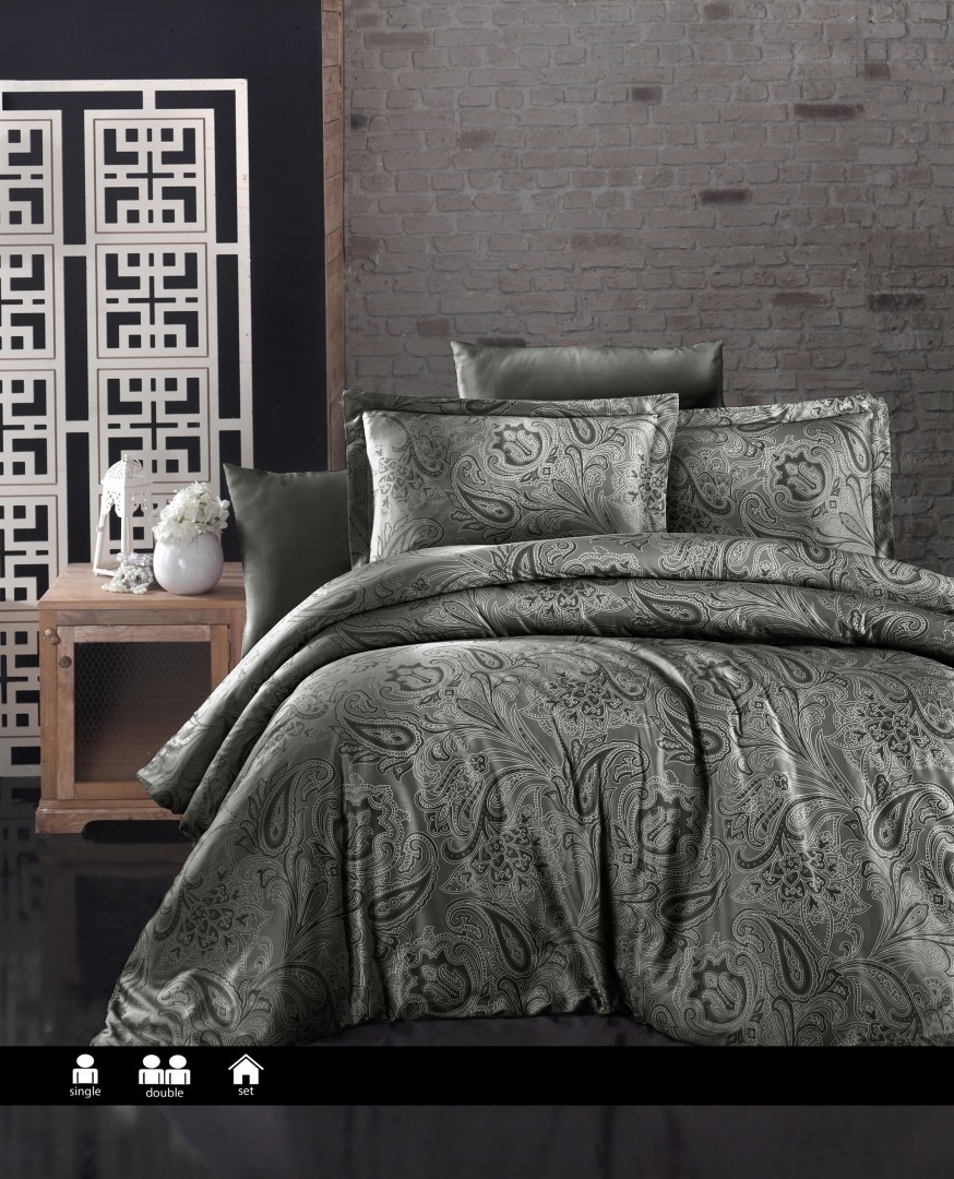Комплект постельного белья евро First Choice Cotton Satin Reagen Dark Green 200х220 (S-06)
Комплект постельного белья евро First Choice Cotton Satin Reagen Dark Green 200х220 (S-06)