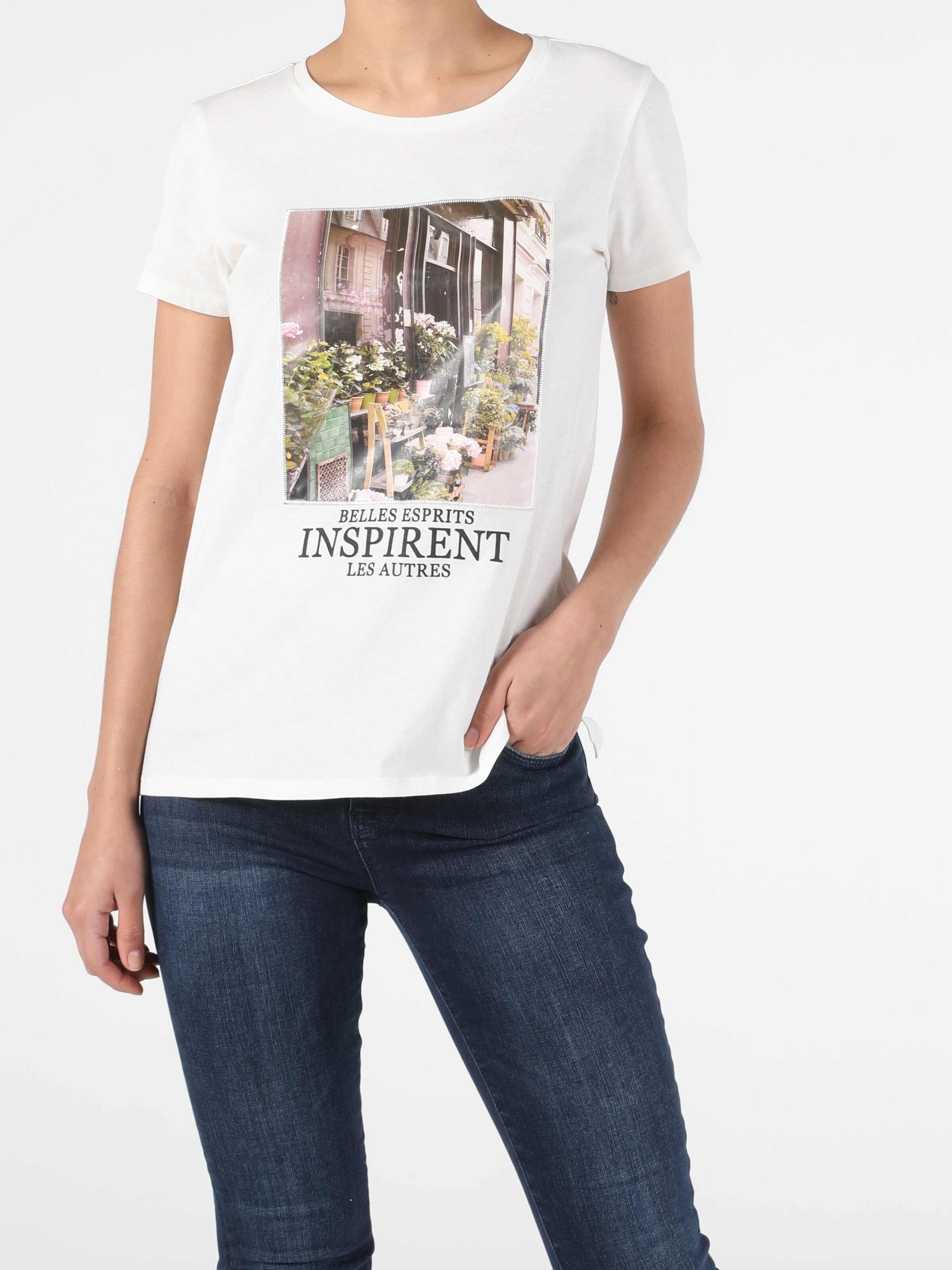 Футболка Colin' CL1053065OFW Off White, Футболка Colin's CL1053065OFW S Off White
Футболка Colin' CL1053065OFW Off White, Футболка Colin's CL1053065OFW S Off White