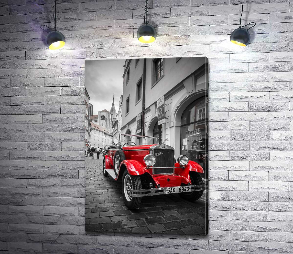 Картина ArtPoster Красная яркость ретро-автомобиля Praga Alfa на улицах Праги 50x75 см Модуль №1
Картина ArtPoster Красная яркость ретро-автомобиля Praga Alfa на улицах Праги 50x75 см Модуль №1