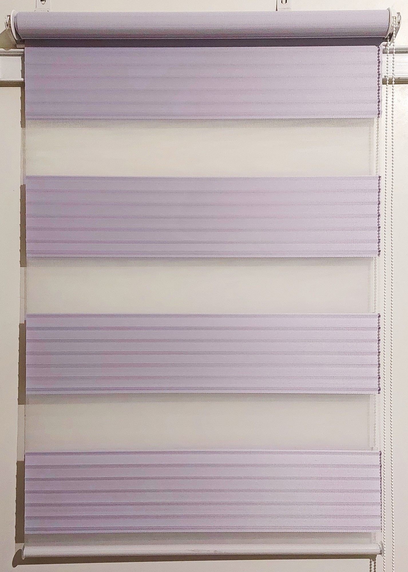 Рулонная штора Miranda День-ночь Z-271 142,5*130 см Сиреневый 
Рулонная штора Miranda День-ночь Z-271 142,5*130 см Сиреневый