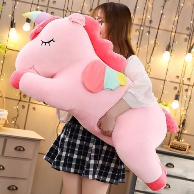 Большая мягкая плюшевая игрушка-подушка Единорог CoronaToy (120 см) New Model Pink
Большая мягкая плюшевая игрушка-подушка Единорог CoronaToy (120 см) New Model Pink