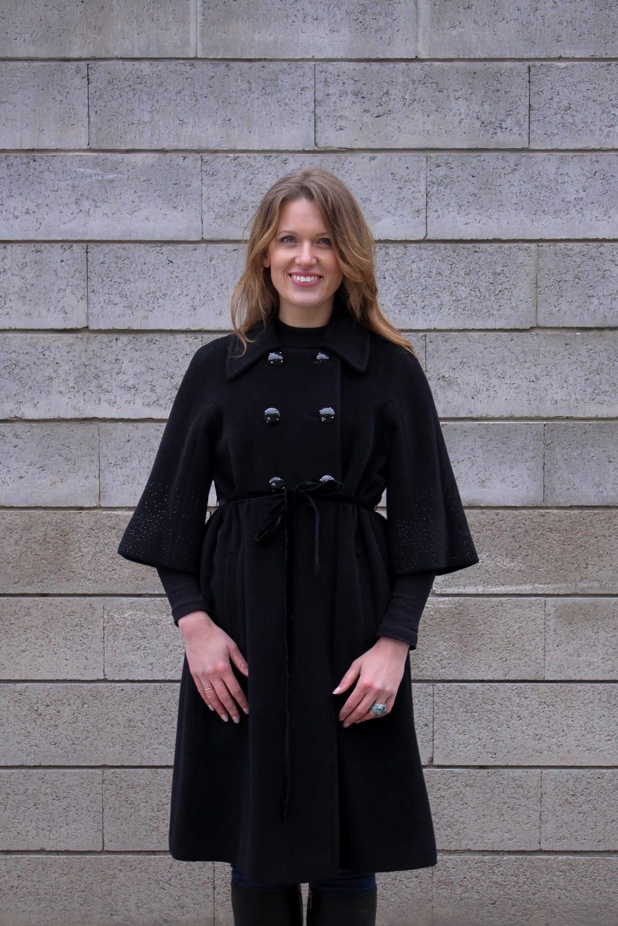 Женское пальто Bella Bicchi Michigan black coat р черный, Женское пальто Bella Bicchi Michigan black coat 40 р черный
Женское пальто Bella Bicchi Michigan black coat р черный, Женское пальто Bella Bicchi Michigan black coat 40 р черный