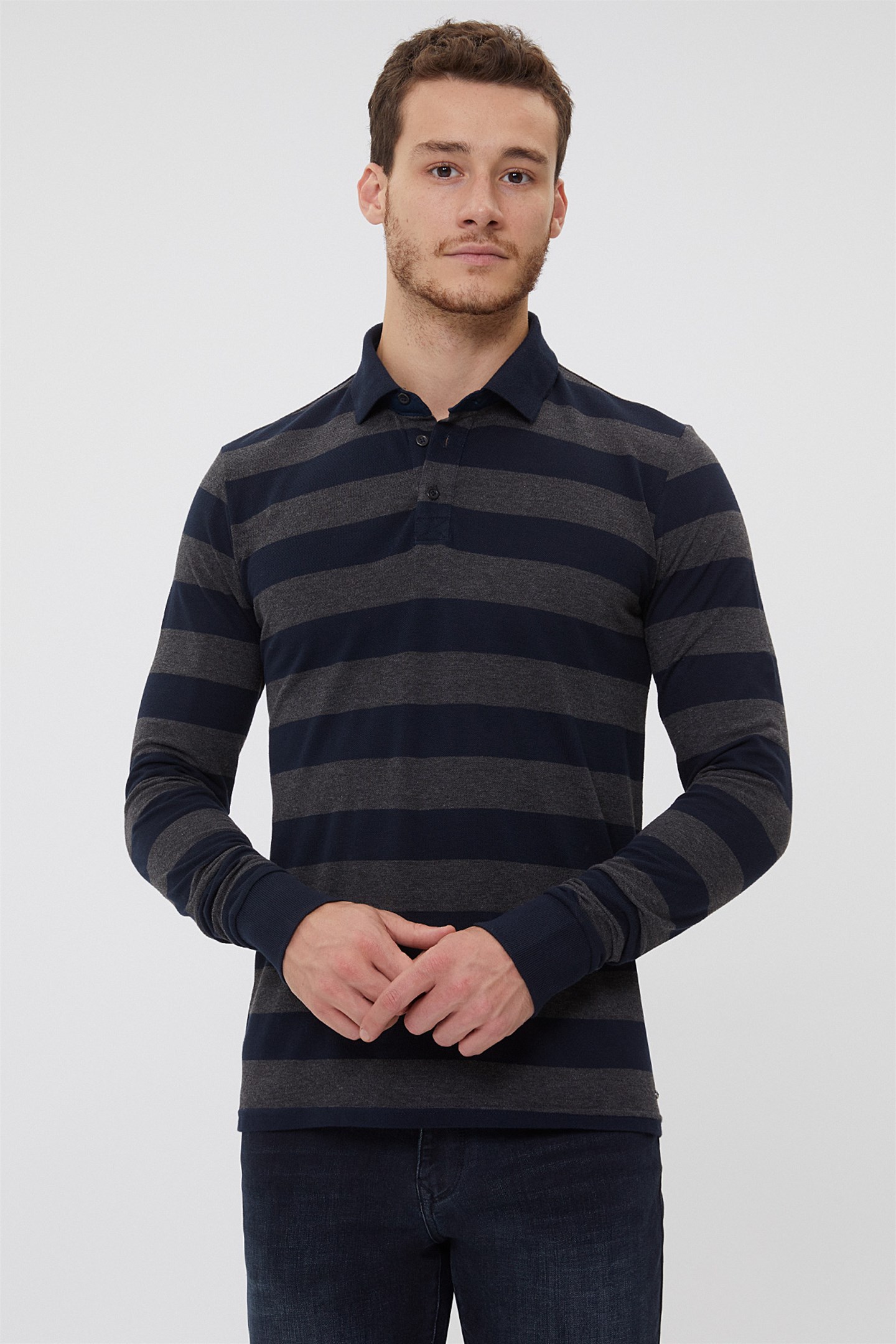 Свитшот мужской Lee Cooper Темно-серый (211 LCM 241075 2541, Свитшот мужской Lee Cooper Темно-серый S (211 LCM 241075 2541)
Свитшот мужской Lee Cooper Темно-серый (211 LCM 241075 2541, Свитшот мужской Lee Cooper Темно-серый S (211 LCM 241075 2541)
