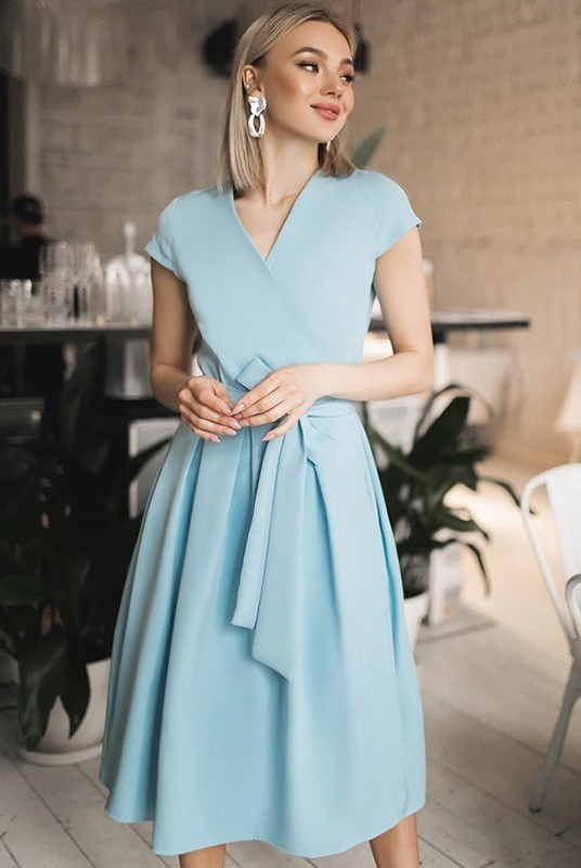 Красивое платье Look and Buy Лусия голубое, Красивое платье Look and Buy Лусия 56 голубое
Красивое платье Look and Buy Лусия голубое, Красивое платье Look and Buy Лусия 56 голубое