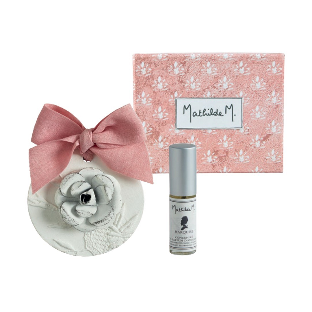 Подарочный набор Mathilde M. Palazzo Bello аромаспрей и фигурка Marquise
Подарочный набор Mathilde M. Palazzo Bello аромаспрей и фигурка Marquise