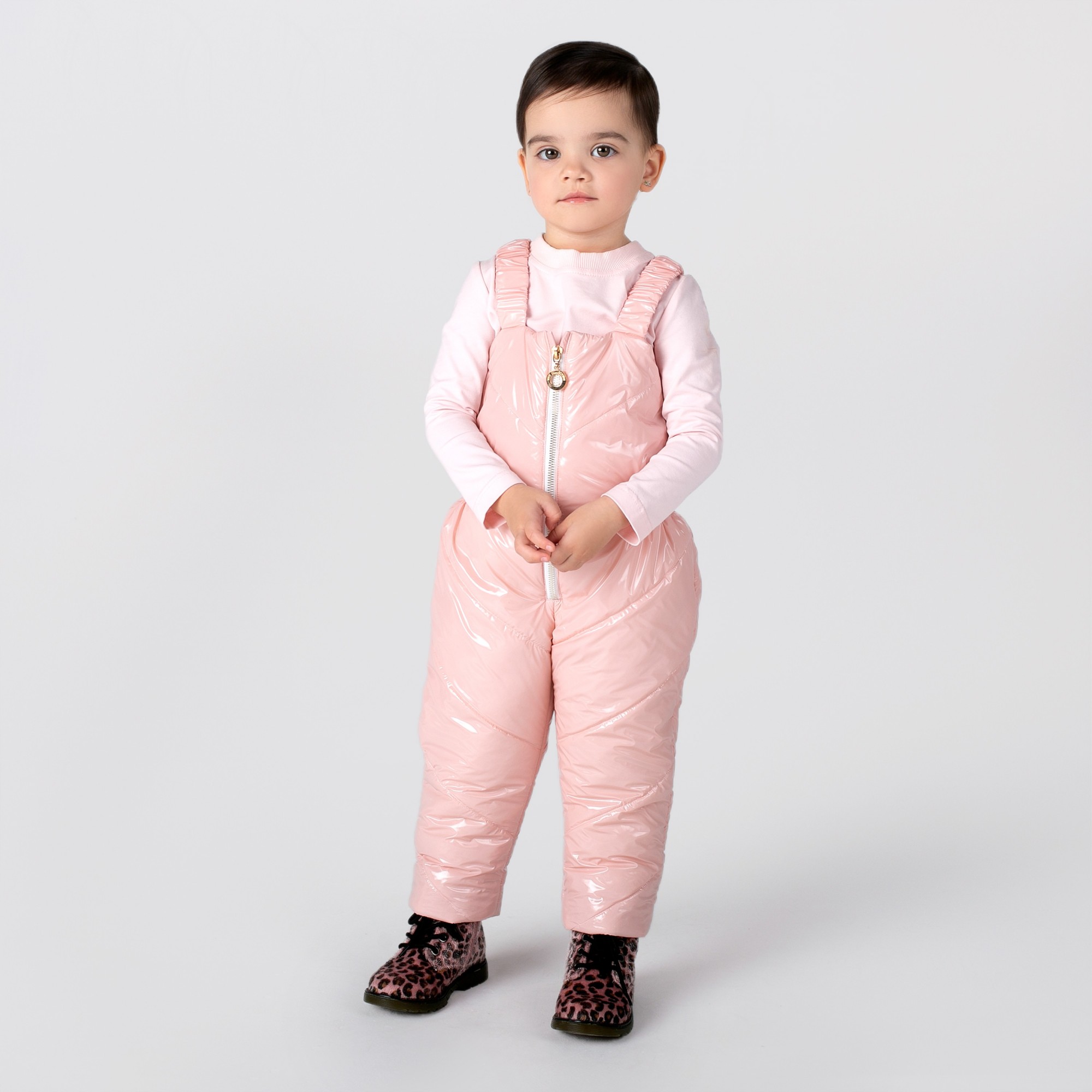 Детский теплый комбинезон для девочки Mone kids плащевка монклер с подкладом из микрофлиса лотос р.128
Детский теплый комбинезон для девочки Mone kids плащевка монклер с подкладом из микрофлиса лотос р.128