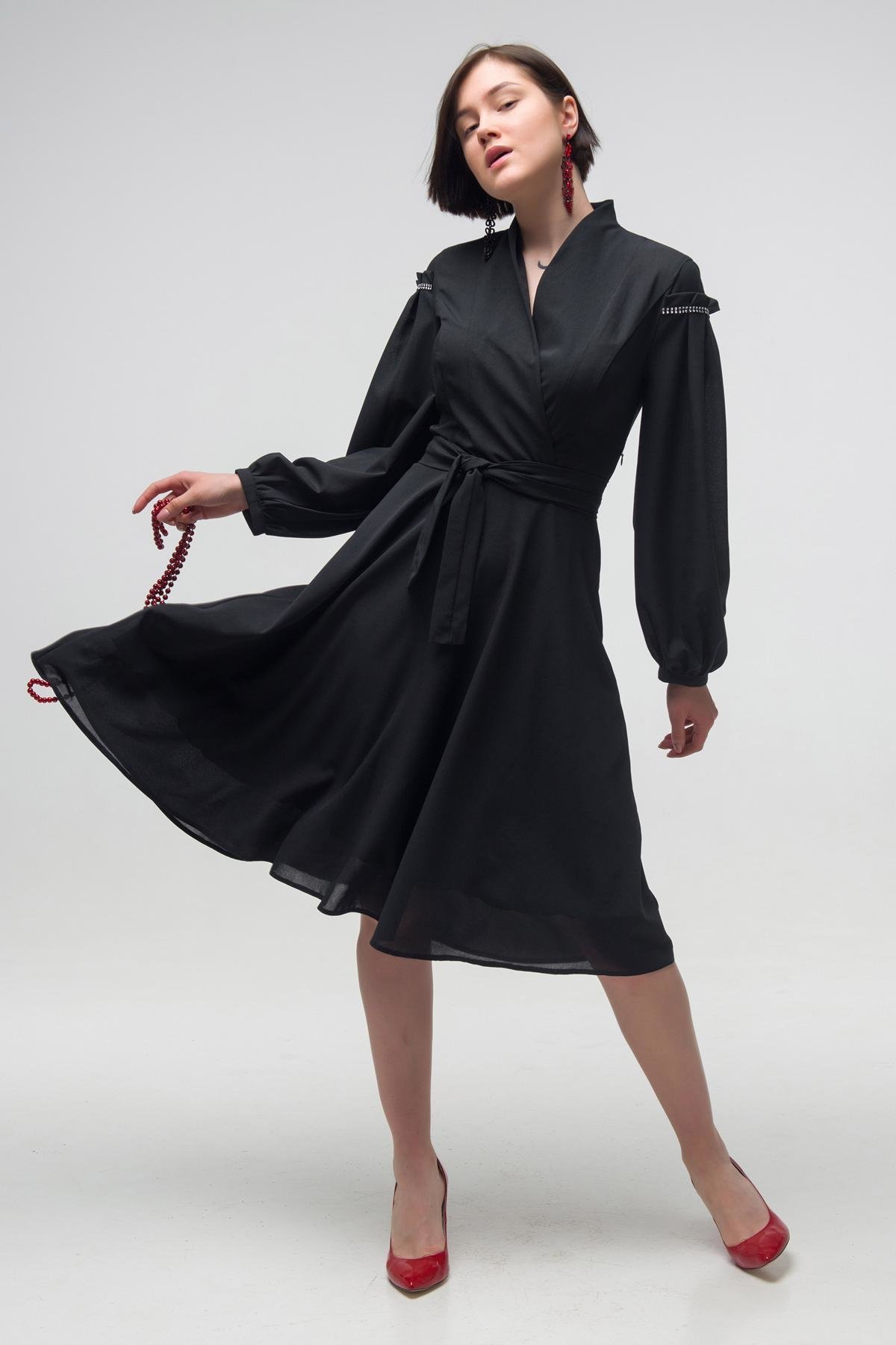 Платье FLFashion Иллюзия ТПИ 2772 повседневное удлиненное миди черное, Платье FLFashion Иллюзия ТПИ 2772 повседневное удлиненное миди 46 черное
Платье FLFashion Иллюзия ТПИ 2772 повседневное удлиненное миди черное, Платье FLFashion Иллюзия ТПИ 2772 повседневное удлиненное миди 46 черное