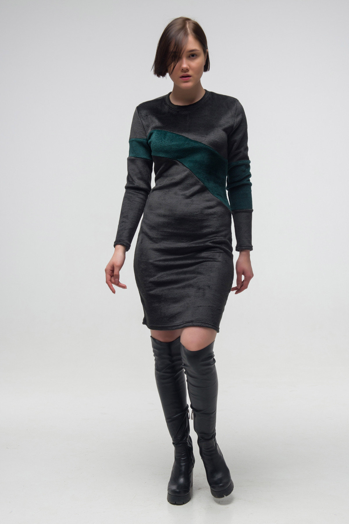 Платье FLFashion Махаон ТПМ 2813 повседневное до середины бедра - черное, Платье FLFashion Махаон ТПМ 2813 повседневное до середины бедра 42-44 черное
Платье FLFashion Махаон ТПМ 2813 повседневное до середины бедра - черное, Платье FLFashion Махаон ТПМ 2813 повседневное до середины бедра 42-44 черное