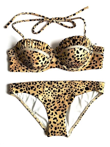 Купальник Victoria' Secret Leopard бандо () Цветной, Купальник Victoria's Secret Leopard бандо S(75B) Цветной
Купальник Victoria' Secret Leopard бандо () Цветной, Купальник Victoria's Secret Leopard бандо S(75B) Цветной