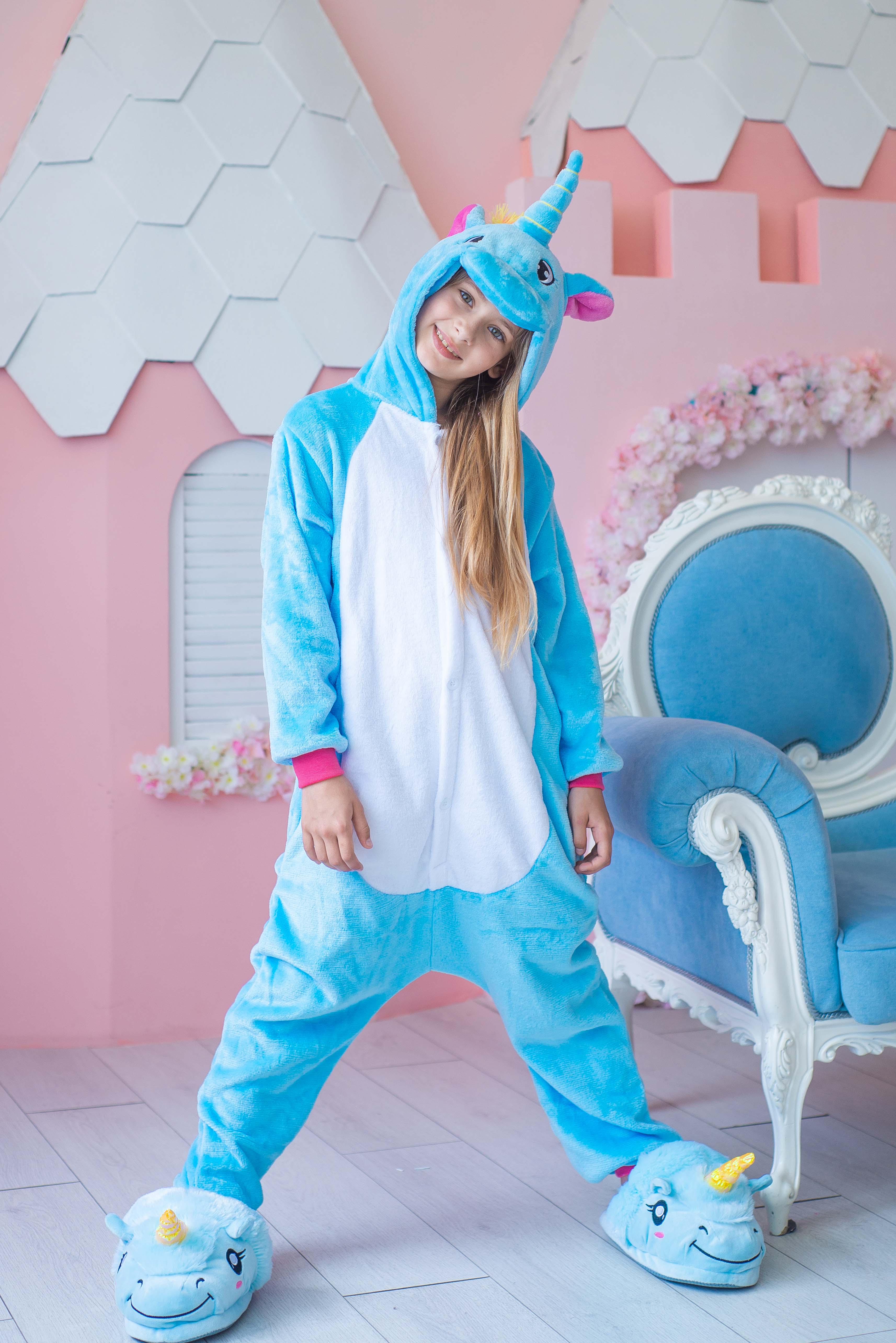 Пижама Кигуруми детская BearWear Единорог New L 125 - 135 см Голубой (K0W1-0056-L)
Пижама Кигуруми детская BearWear Единорог New L 125 - 135 см Голубой (K0W1-0056-L)