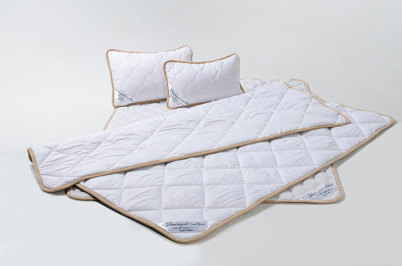 Спальный комплект Евро из овечьей шерсти мериносов Goodnight.Store антиаллергенный Standart белый
Спальный комплект Евро из овечьей шерсти мериносов Goodnight.Store антиаллергенный Standart белый