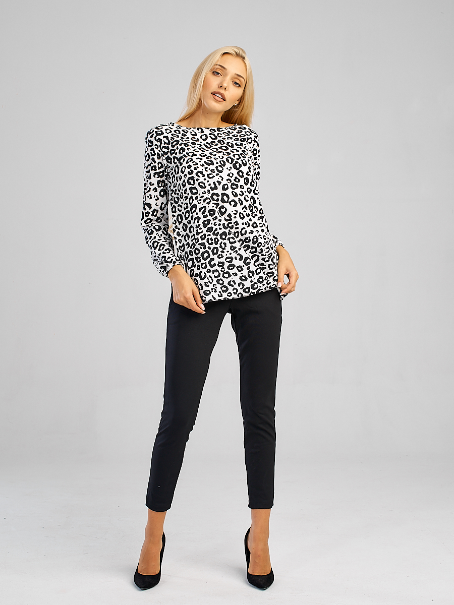 Блуза женская с леопардовым принтом OLMOD 701-1 M белая (ОMD-701-1-WT-M)
Блуза женская с леопардовым принтом OLMOD 701-1 M белая (ОMD-701-1-WT-M)