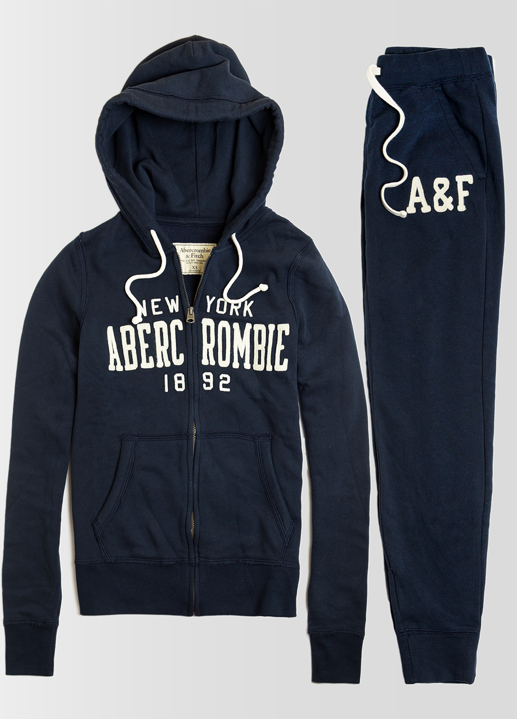 Спортивный костюм женский - костюм спортивный Abercrombie & Fitch AF7685W XS Темно-синий
Спортивный костюм женский - костюм спортивный Abercrombie & Fitch AF7685W XS Темно-синий