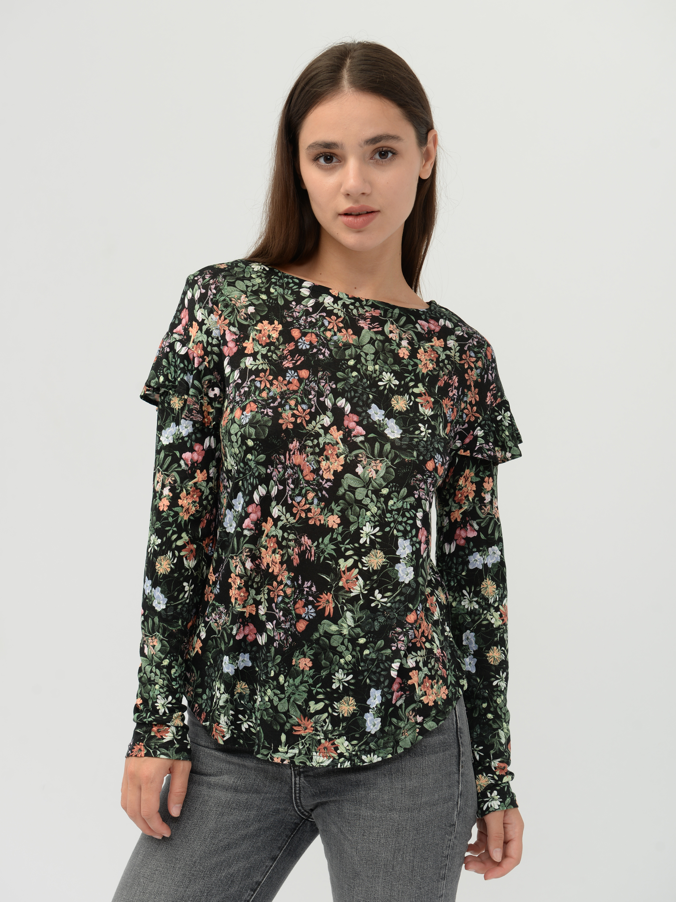 Блуза H&M S черный цветы 5970596
Блуза H&M S черный цветы 5970596