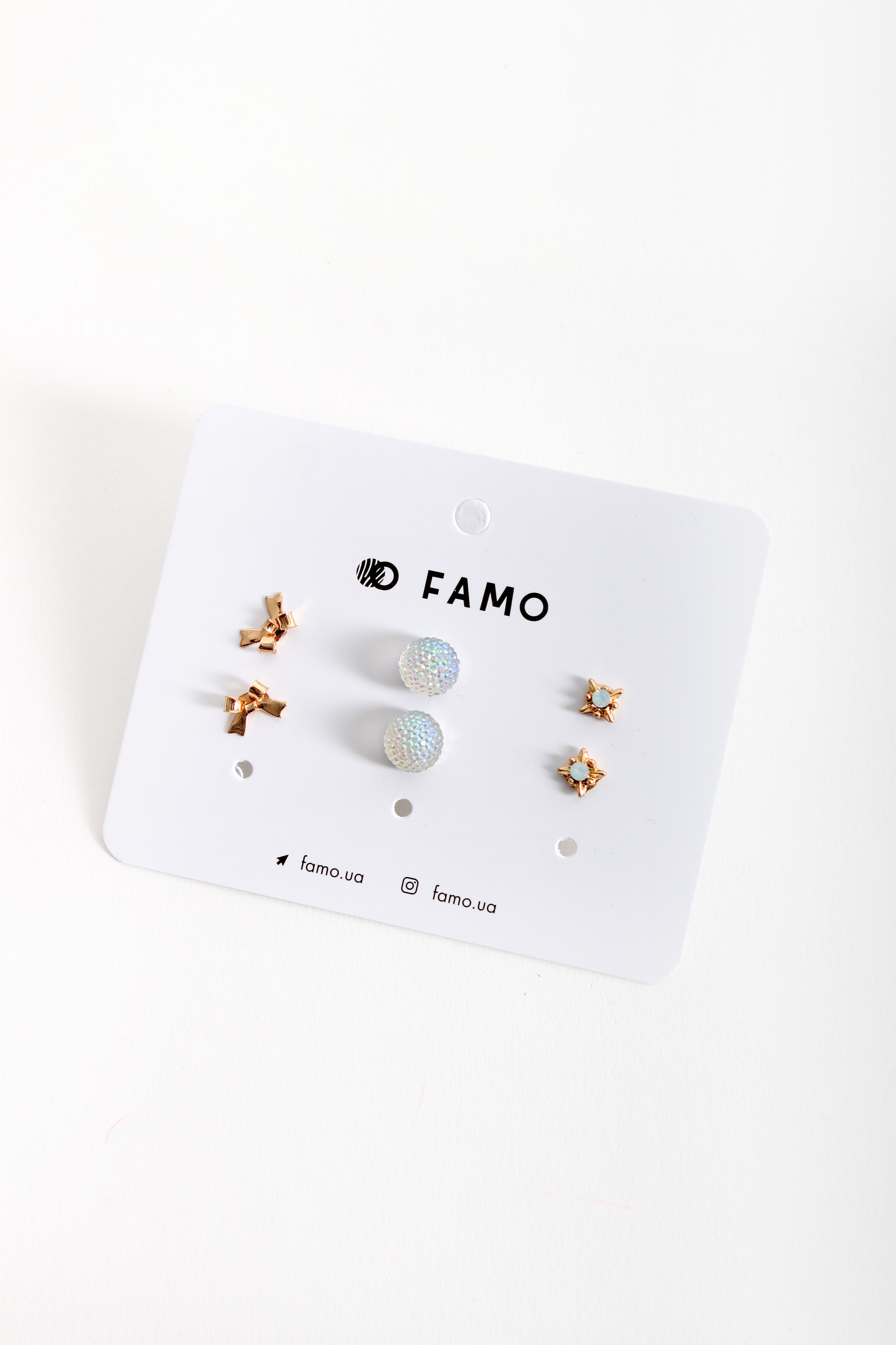 Набор сережек FAMO Косенс разноцветный Длина 1/1/0.5(см)/ Ширина 1/1/0.5(см) (X110-1-4)
Набор сережек FAMO Косенс разноцветный Длина 1/1/0.5(см)/ Ширина 1/1/0.5(см) (X110-1-4)