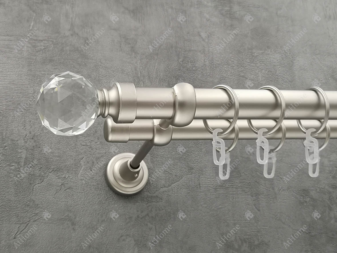 Карниз Quadrum Люмиера 320 см двойной Сатин 25/19 мм гладкая (кольца с крючками) 
Карниз Quadrum Люмиера 320 см двойной Сатин 25/19 мм гладкая (кольца с крючками)