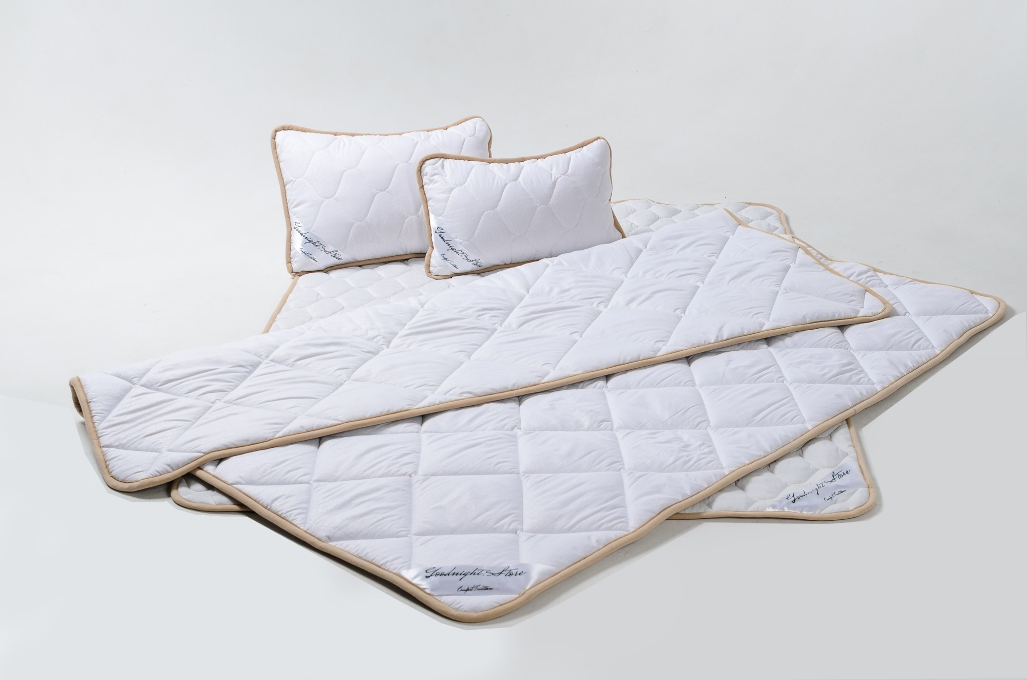 Комплект Goodnight.Store : Ковдра 140х200 + Подушка 40х60 Односпальний колір Білий
Комплект Goodnight.Store : Ковдра 140х200 + Подушка 40х60 Односпальний колір Білий