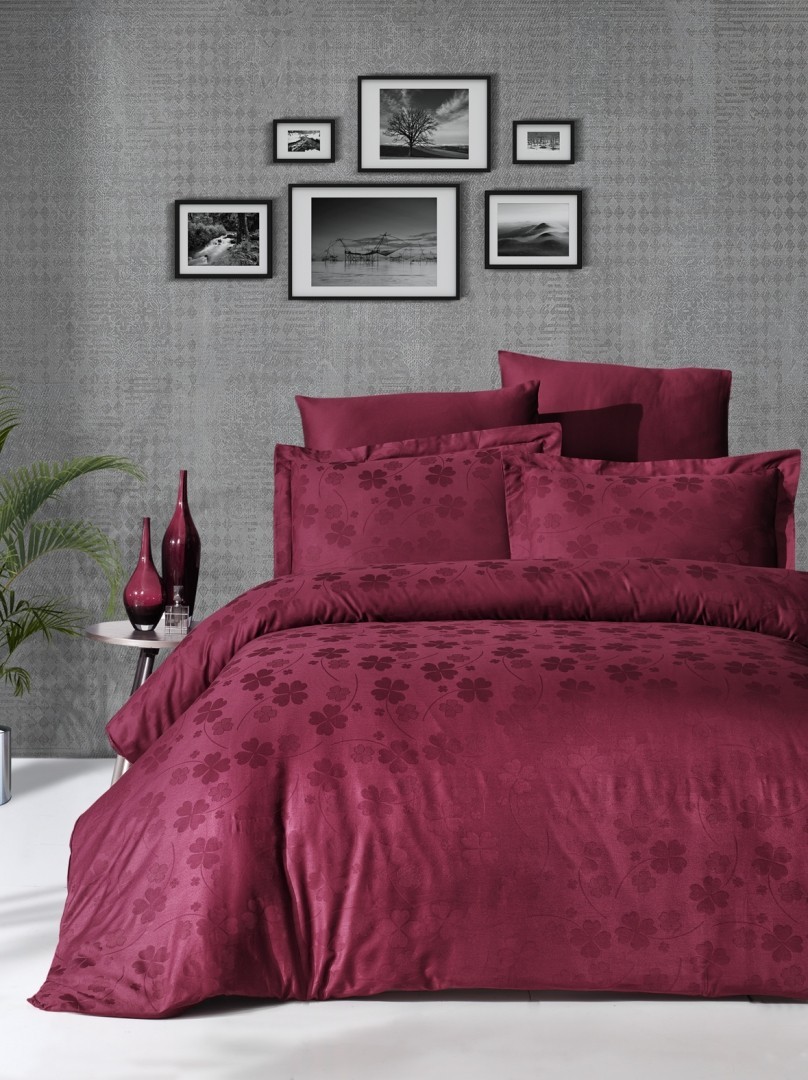 Комплект постельного белья евро First Choice Jacquard SATIN Clover Bordo 200х220 (FCS-0123)
Комплект постельного белья евро First Choice Jacquard SATIN Clover Bordo 200х220 (FCS-0123)