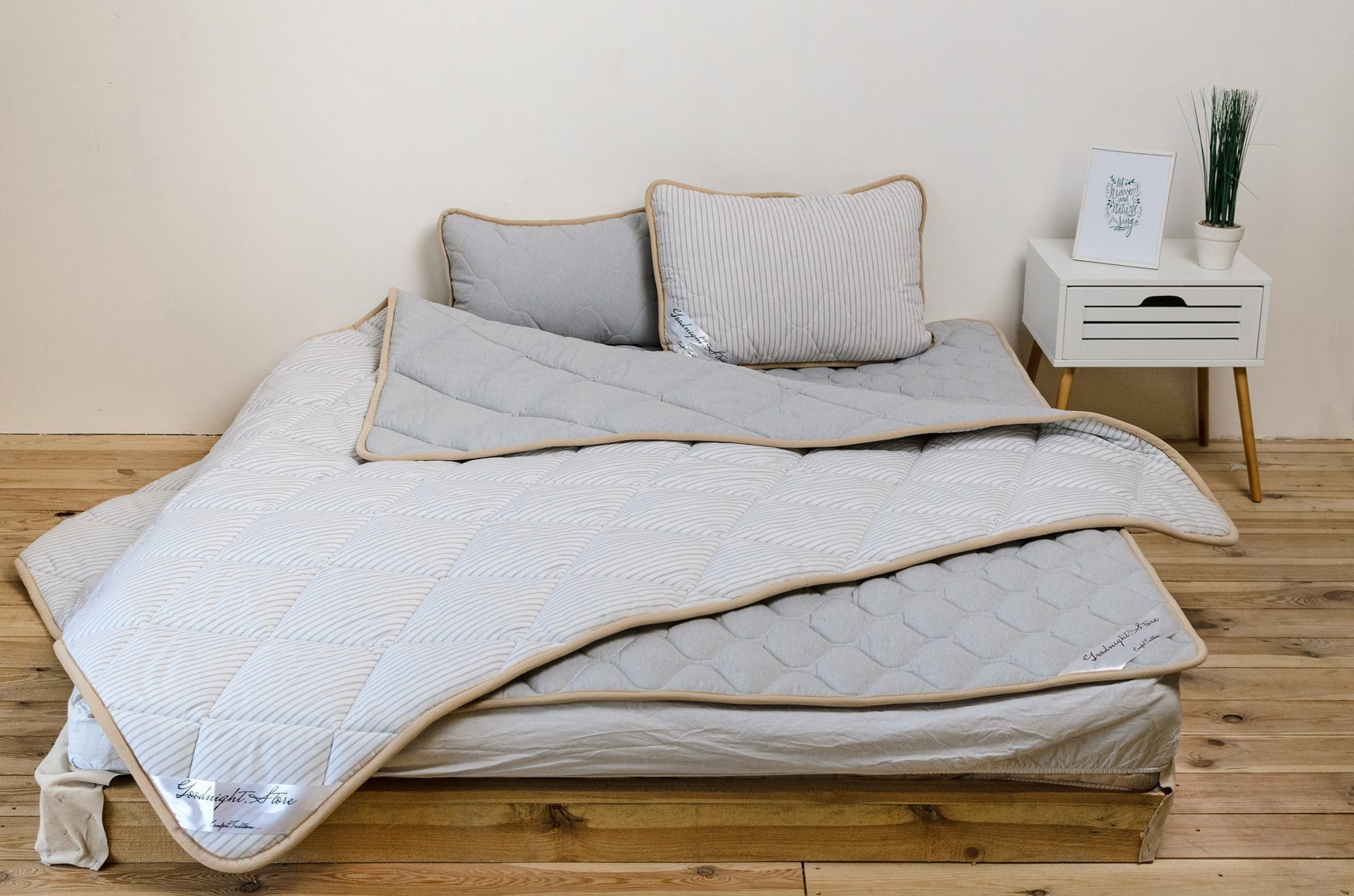 Комплект для сна из шерсти мериносов 2 ед: одеяло+подушка Goodnight.Store Всесезонный Детский серый/белый в серую полоску
Комплект для сна из шерсти мериносов 2 ед: одеяло+подушка Goodnight.Store Всесезонный Детский серый/белый в серую полоску