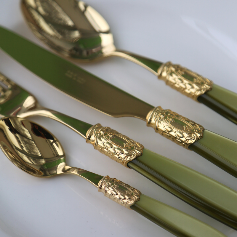 Набор столовых приборов 24ед.VICTORIA GOLD OLIVE GREEN Domus Design (CD26VTGG/VO)
Набор столовых приборов 24ед.VICTORIA GOLD OLIVE GREEN Domus Design (CD26VTGG/VO)